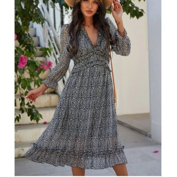 Boho Chiffon Print Deep V-neck Ruffle Hem Dress - Picture 1 of 7